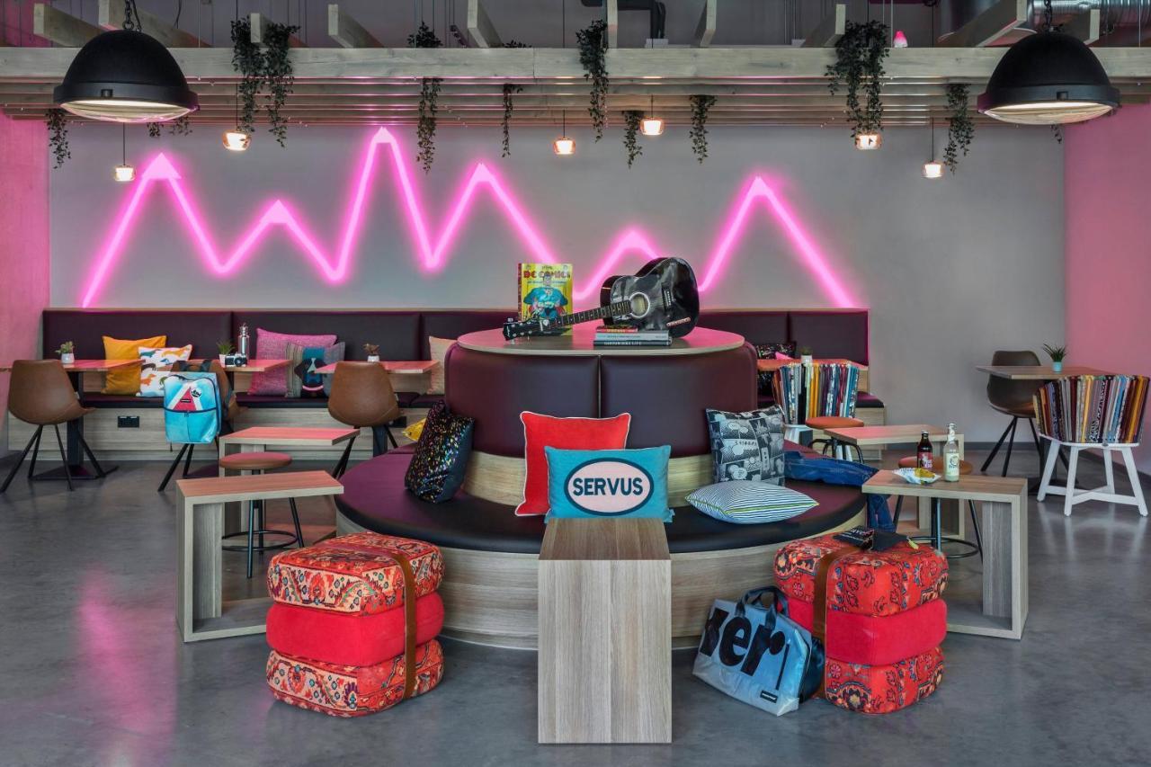 Moxy Ostbahnhof Отель 3*